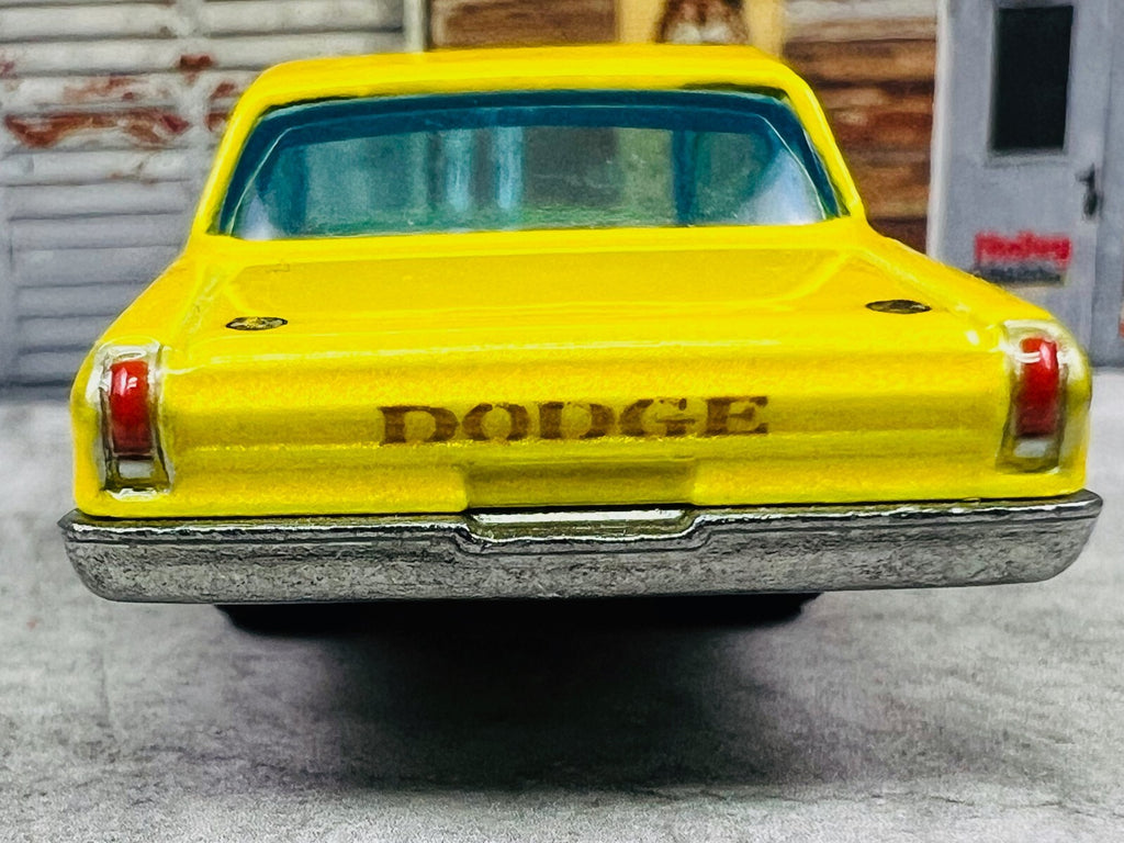 🇺🇸 Hot Wheels 1965 Dodge Coronet Eastbound and Crowned LOOSE C7🇺🇸