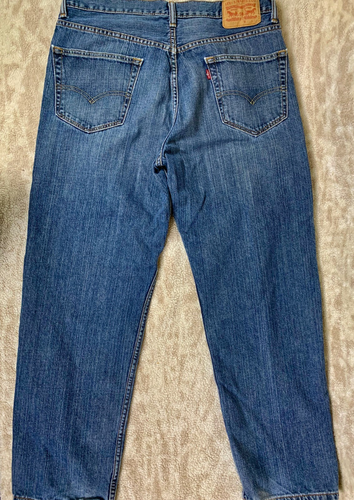 *****Levi's Strauss Co 550 Mens Jeans Blue Size 34x30 Relaxed Fit NICE******