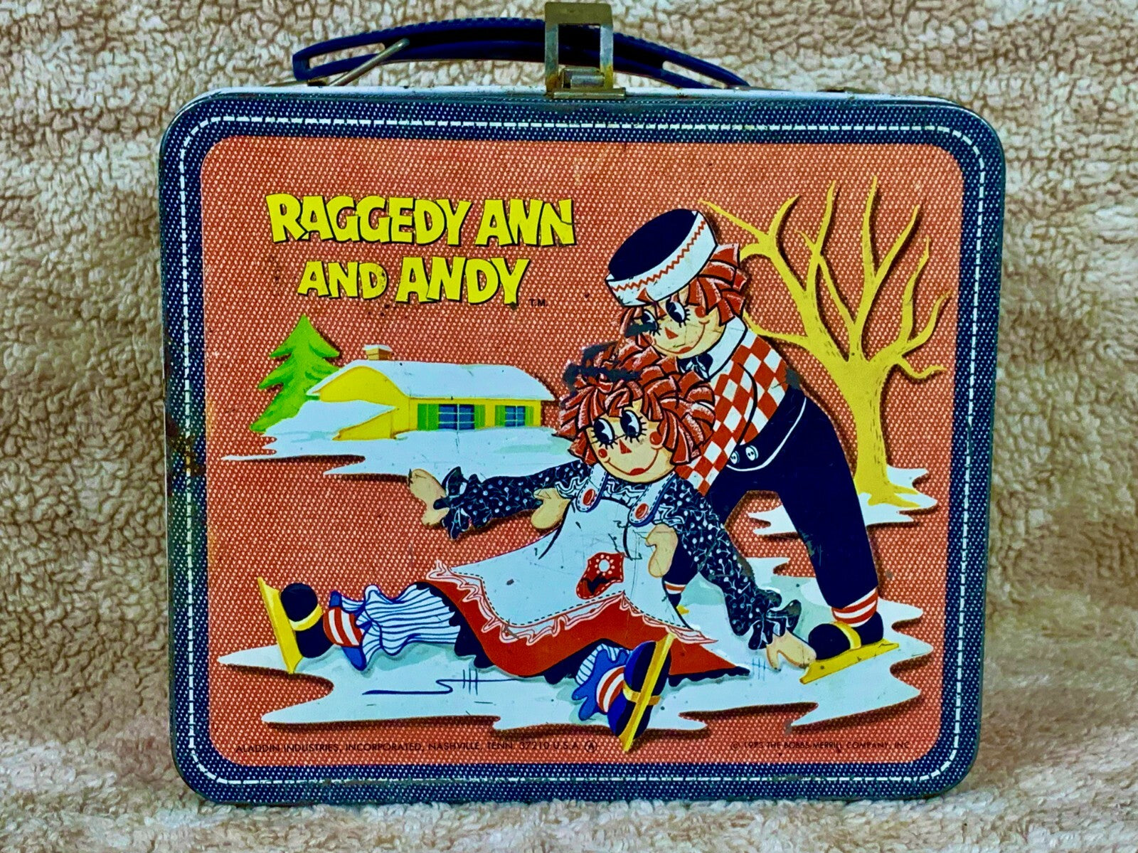 ******Rare Vintage Aladdin Raggedy Ann and Andy Metal Lunchbox  Rare 1973 ******
