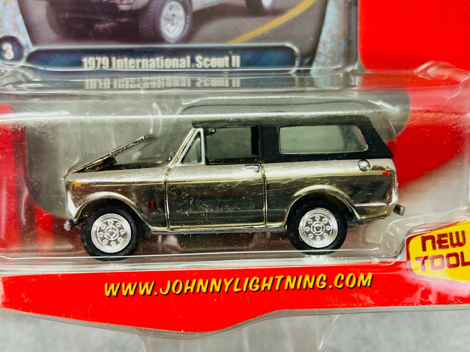 🔥🔥Johnny Lightning Truckin' America Silver 1979 International Scout II H16🔥🔥