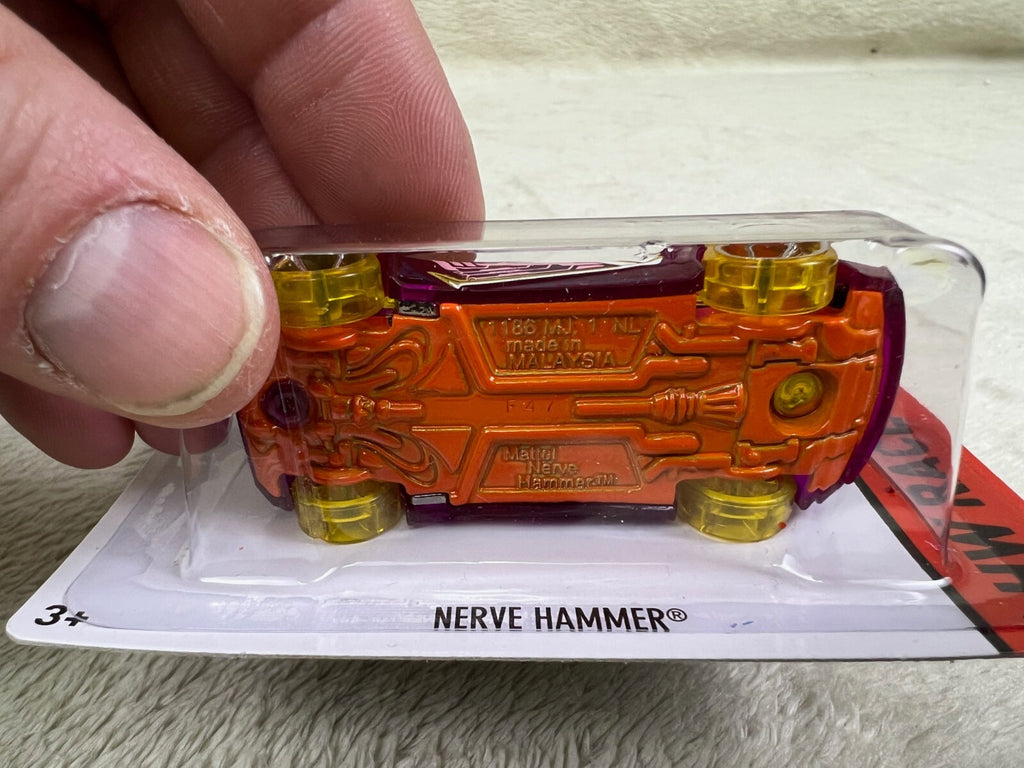🔥🔥🔥🔥Hotwheels Nerve Hammer  HW Race X-Raycers Violet HW12🔥🔥🔥🔥