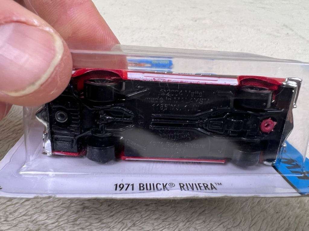 🔥🔥🔥🔥Hotwheels 1971 Buick Riviera Green Mr. Gasket CO HW City HW12🔥🔥🔥🔥