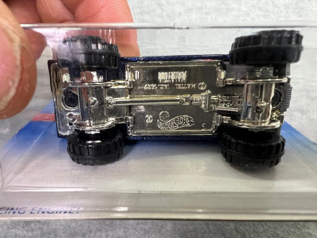 🔥🔥🔥Hot Wheels 1995 Nissan Truck # 383 Blue 4/4 RACE TRUCK SERIES HW21🔥🔥🔥