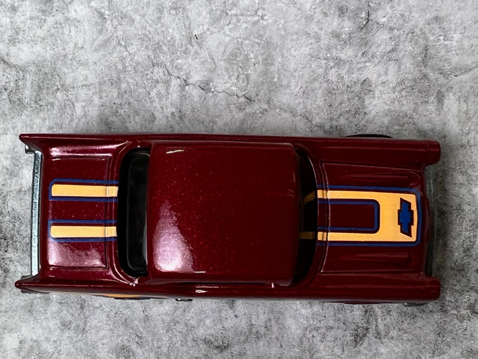 🔥🔥🔥Hot Wheels The Hot ones '57 Chevy Chase Red 🔥🔥🔥