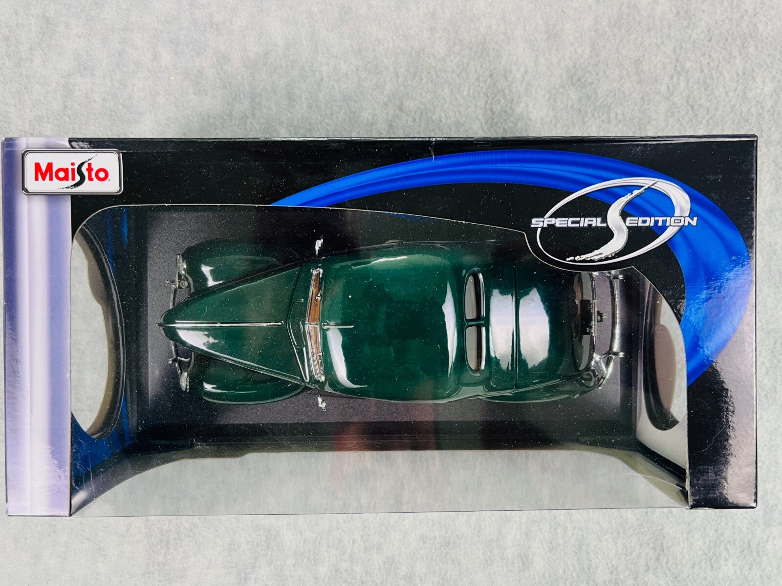 🇺🇸Maisto Special Edition 1:18 Diecast 1939 Ford Deluxe Coupe Dark Green🇺🇸