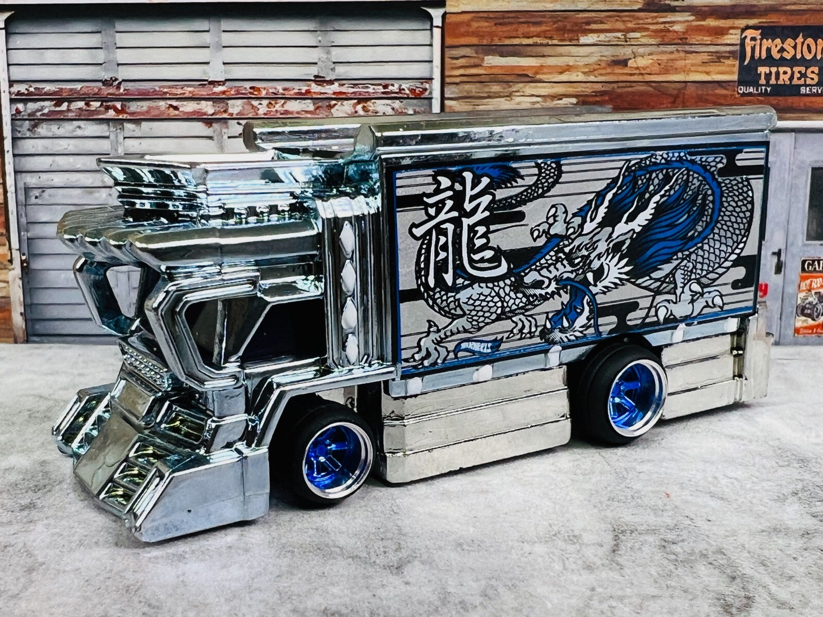 🎌🎌🎌Hot Wheels BLUE & Chrome Raijin Express Real Riders C19🎌🎌🎌