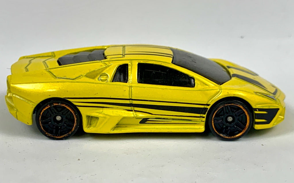 🔥🔥🔥Hot Wheels Lamborghini Reventon 1:64 Diecast Toy Car Yellow N4024🔥🔥🔥