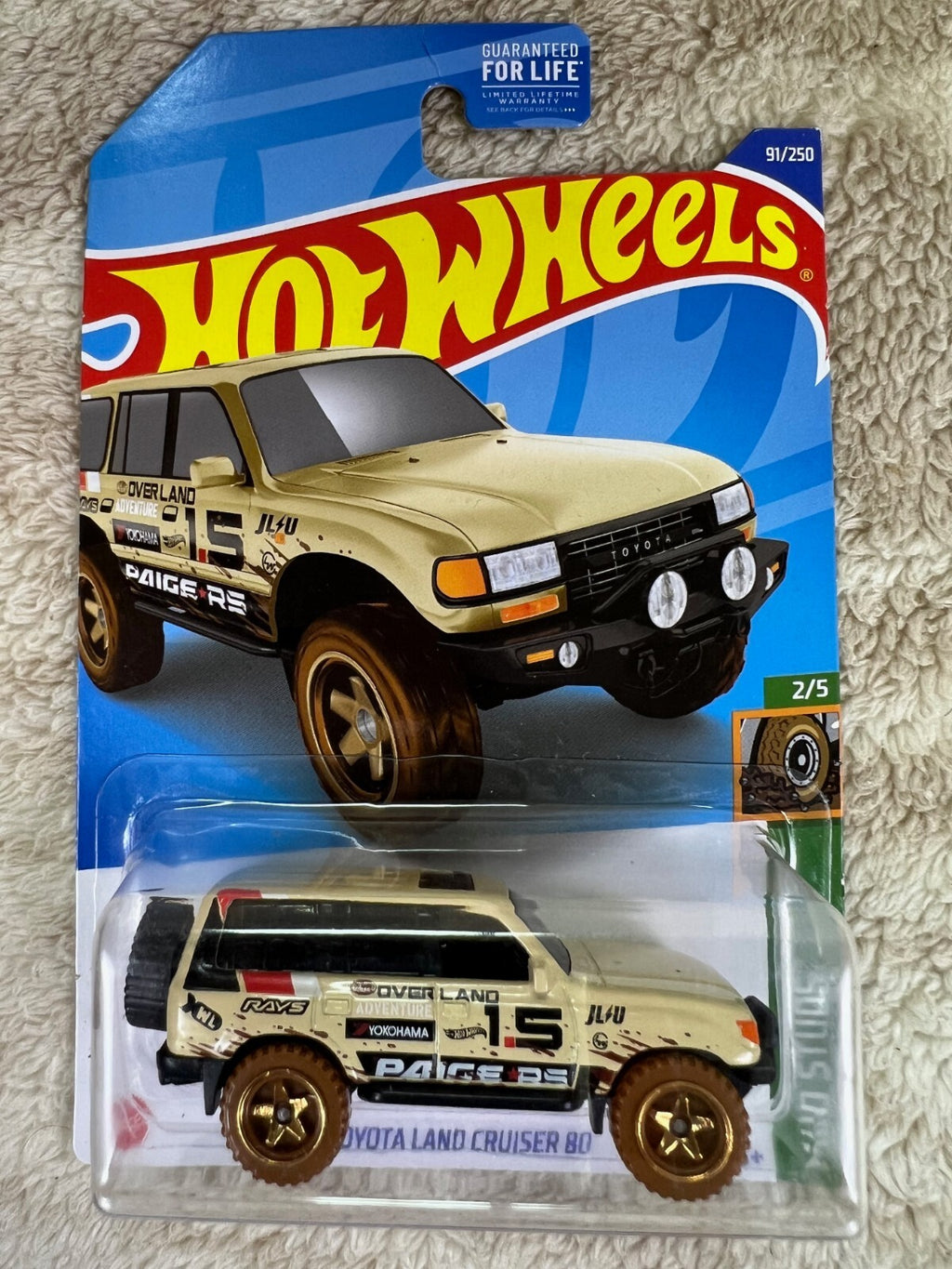 🔥🔥🔥🔥HOT WHEELS MUD STUDS TAN TOYOTA LAND CRUISER 80 HW05🔥🔥🔥🔥