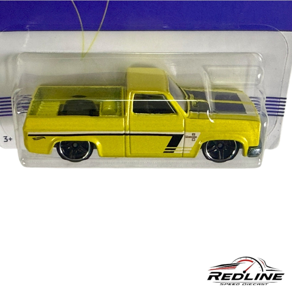 🔥Hot Wheels Walmart American Truck Series 5/10 ‘83 CHEVY SILVERADO Yellow H33🔥