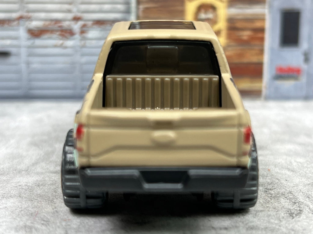 🇺🇸🇺🇸🇺🇸Hot Wheels Speed Blur  Beige '15 Ford F-150 C4🇺🇸🇺🇸🇺🇸