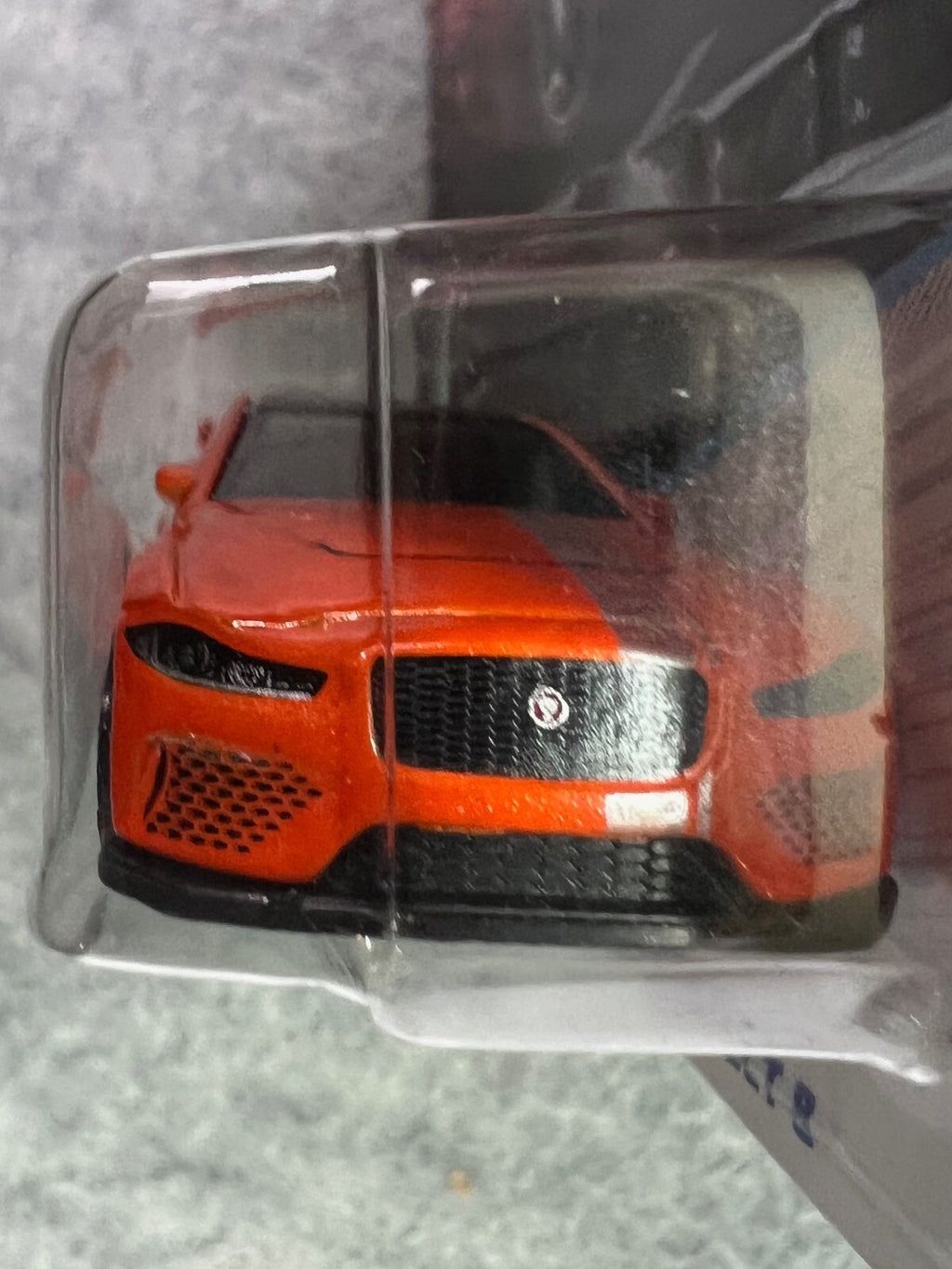 🔥🔥🔥Jaguar XV SE Project 8 Luxury Series Hot Wheels Orange H24🔥🔥🔥