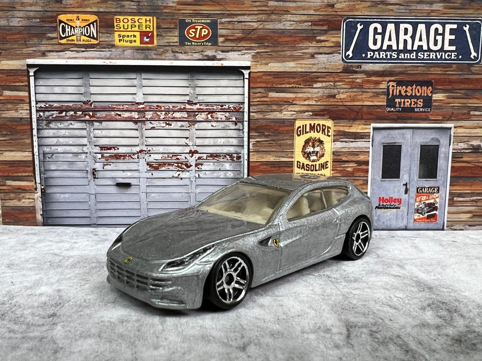 🇮🇹🇮🇹🇮🇹Hot Wheels  Ferrari FF Silver C13🇮🇹🇮🇹🇮🇹
