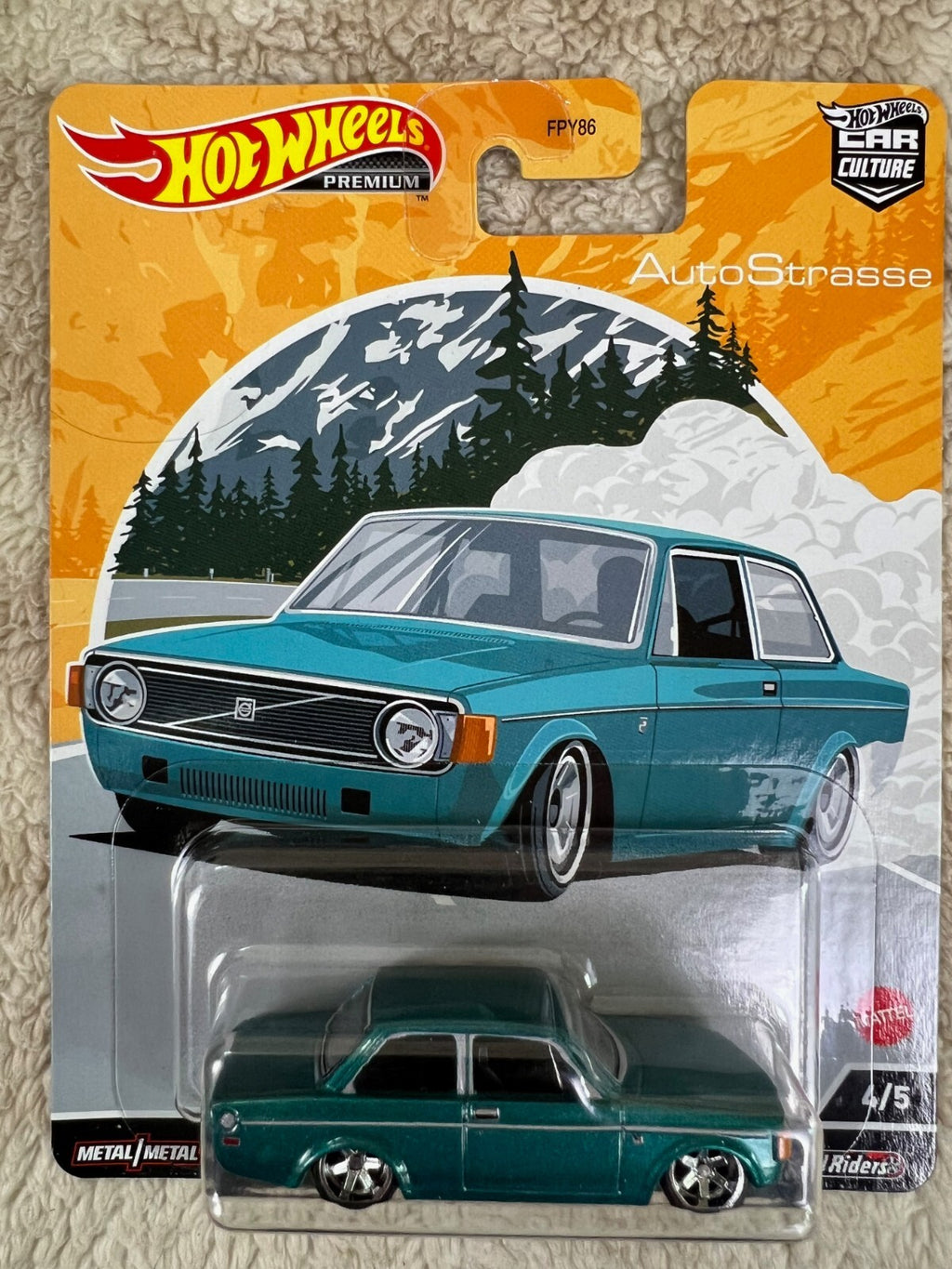 🇸🇪Hot Wheels Premium Car Culture "Auto Strasse"  '73 Volvo 142 GL HW17🇸🇪