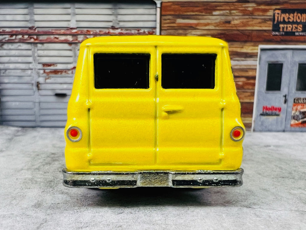 🇺🇸🇺🇸Hot Wheels Hawkeye 66 Dodge A100 Marvel Premium Real Riders C23🇺🇸🇺🇸
