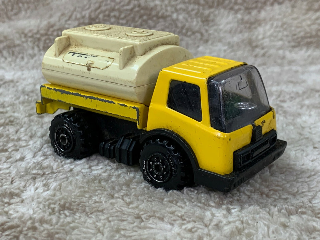 ******Vintage Tonka Tank Truck Yellow 4" Long Made in Japan Pre-Owned HW04******