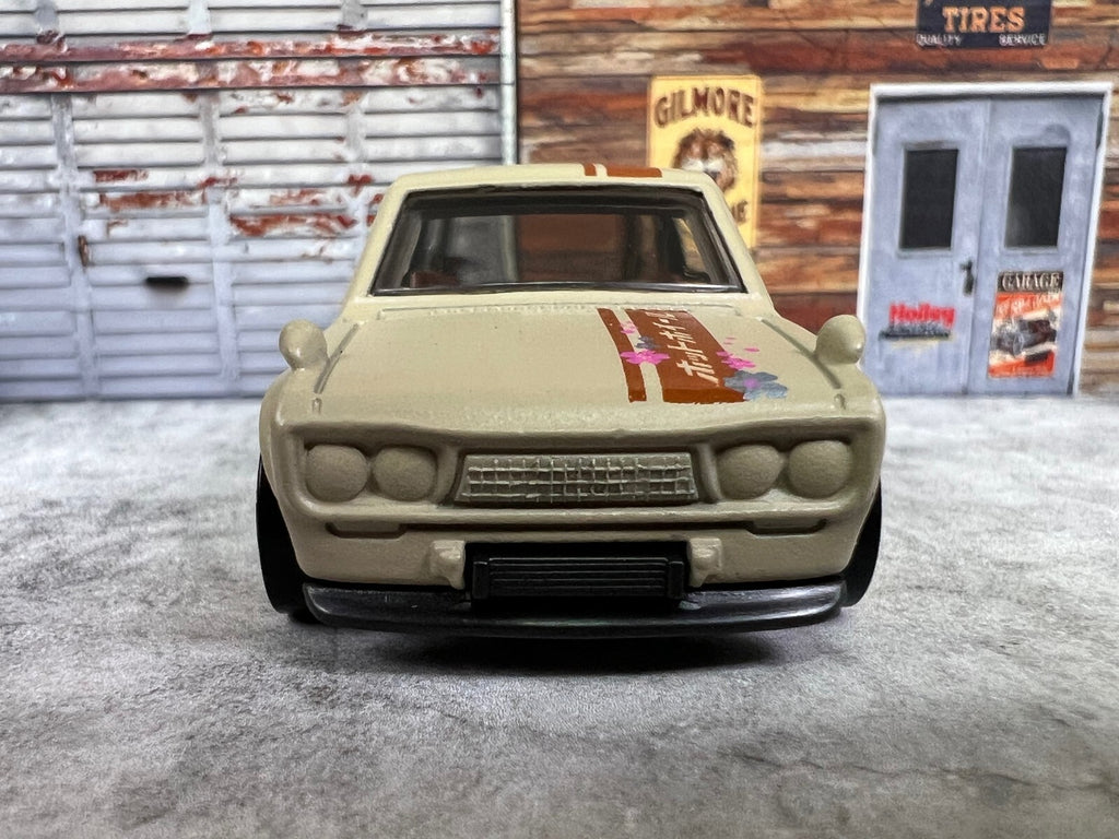 🔥🔥🔥🔥Hot Wheels Tan '71 Datsun 510 Wagon Nightburnerz🔥🔥🔥🔥
