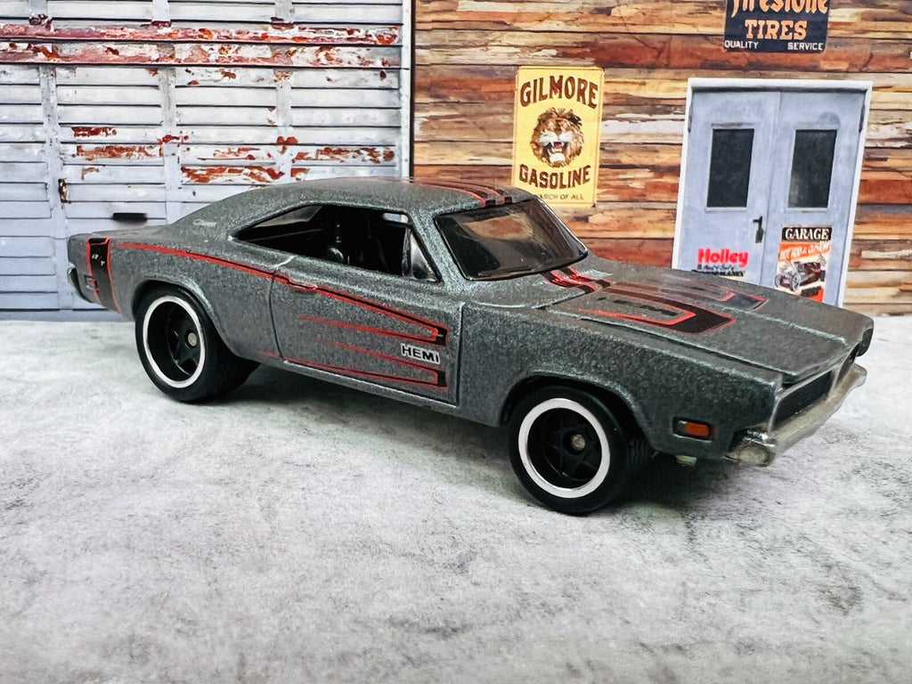 🔥🔥🔥Hot Wheels Phil's Garage '69 DODGE Charger Real Riders C20🔥🔥🔥