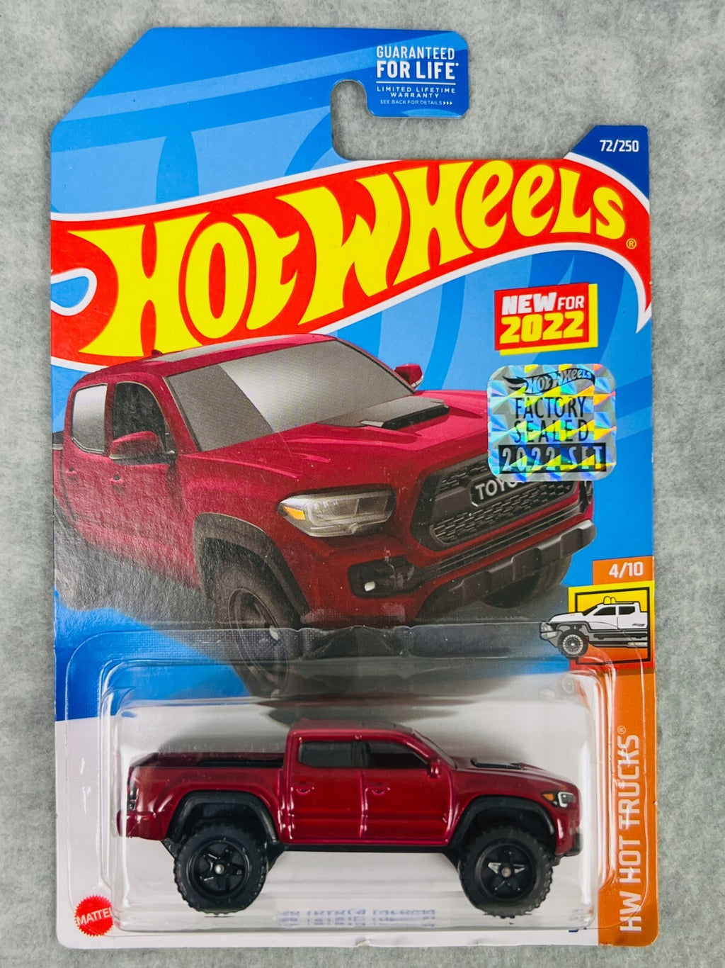 🔥🔥Hot Wheels '20 Toyota Tacoma Red HW HOT TRUCKS 2022 Factory Sealed H24🔥🔥