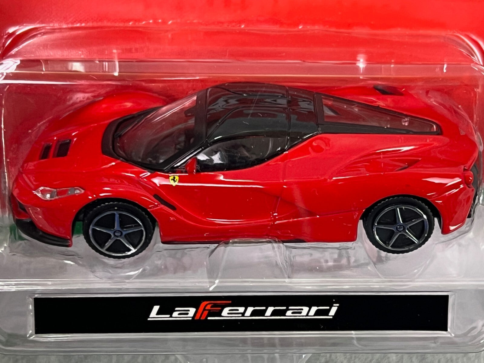 🇮🇹🇮🇹🇮🇹Bburago Race + Play Red LaFerrari New 1/43 HW22🇮🇹🇮🇹🇮🇹