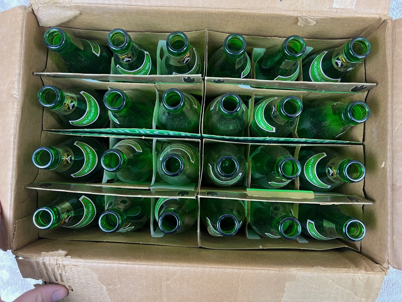 🍺🍺🍺Vintage  Augsburger  Beer Bottles 24 w/Box Pack EMPTY🍺🍺🍺