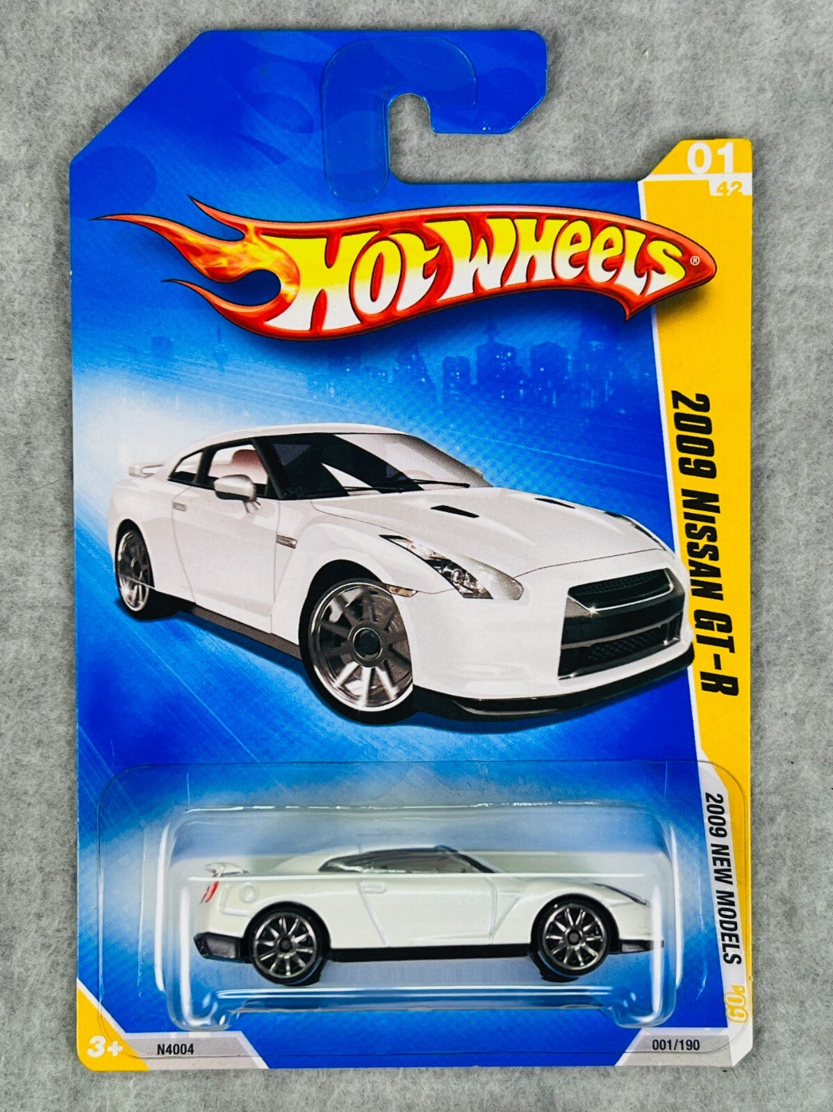 🎌🎌🎌Hot Wheels 2009 New Models 2009 Nissan GT-R in White H31🎌🎌🎌