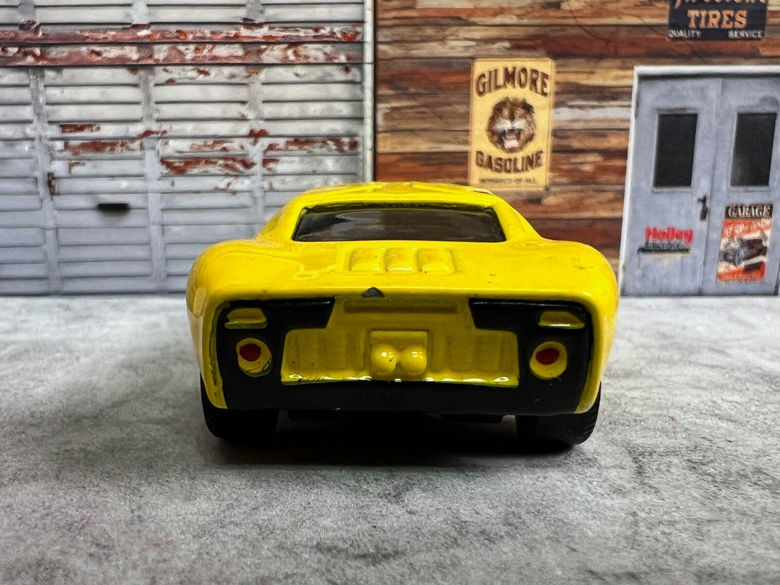 🇺🇸🇺🇸2014 Matchbox Yellow Ford GT 40 Diecast Metal Toy Car Loose c15🇺🇸🇺🇸