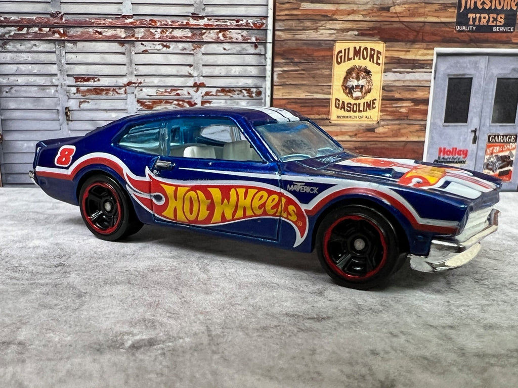 🔥🔥🔥2011 71 Maverick Grabber Hot Wheels Car HW Racing 12 Blue C14🔥🔥🔥