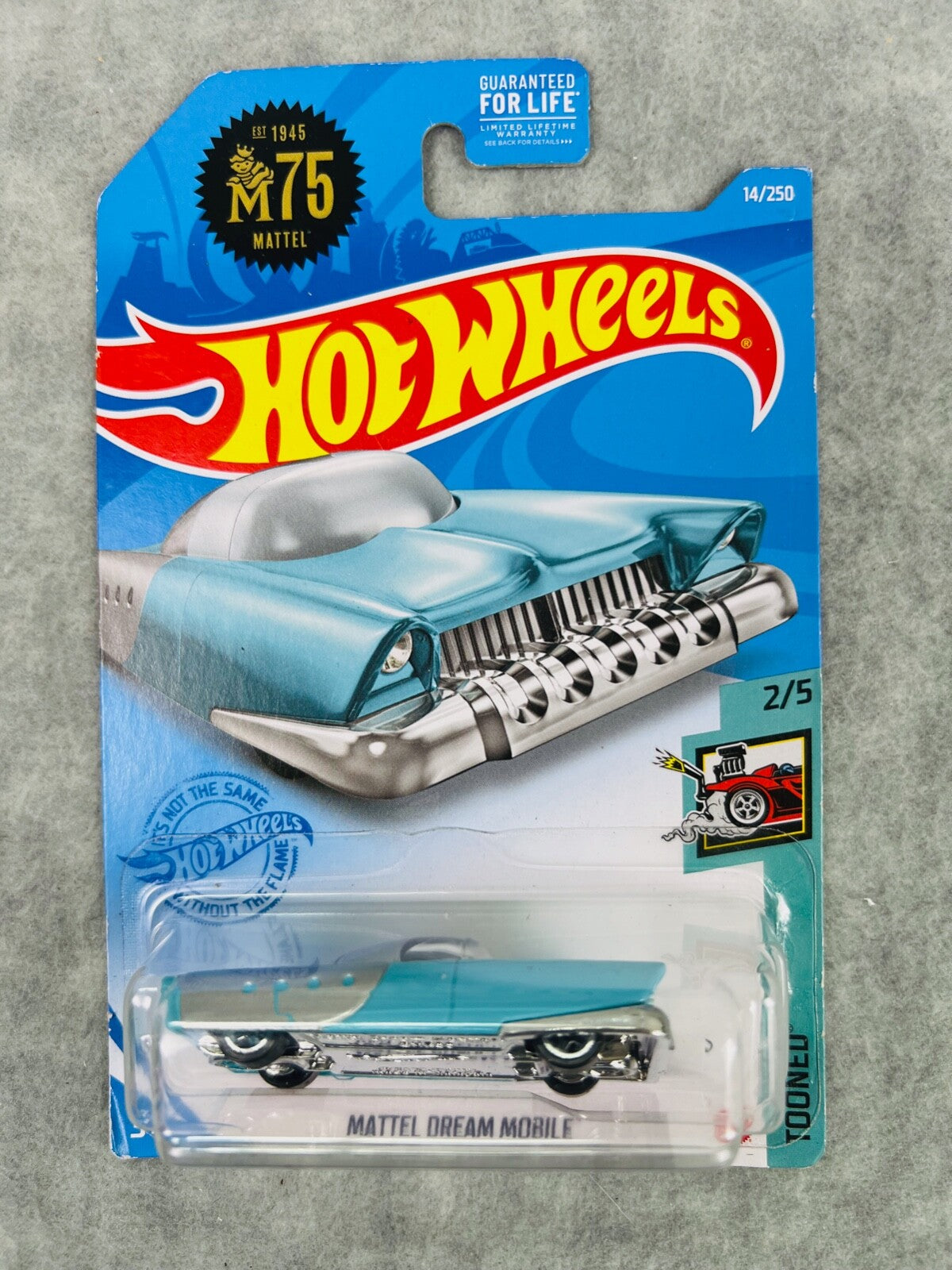 🔥🔥🔥🔥Hot Wheels Tooned Mattel Dream Mobile HW24🔥🔥🔥🔥