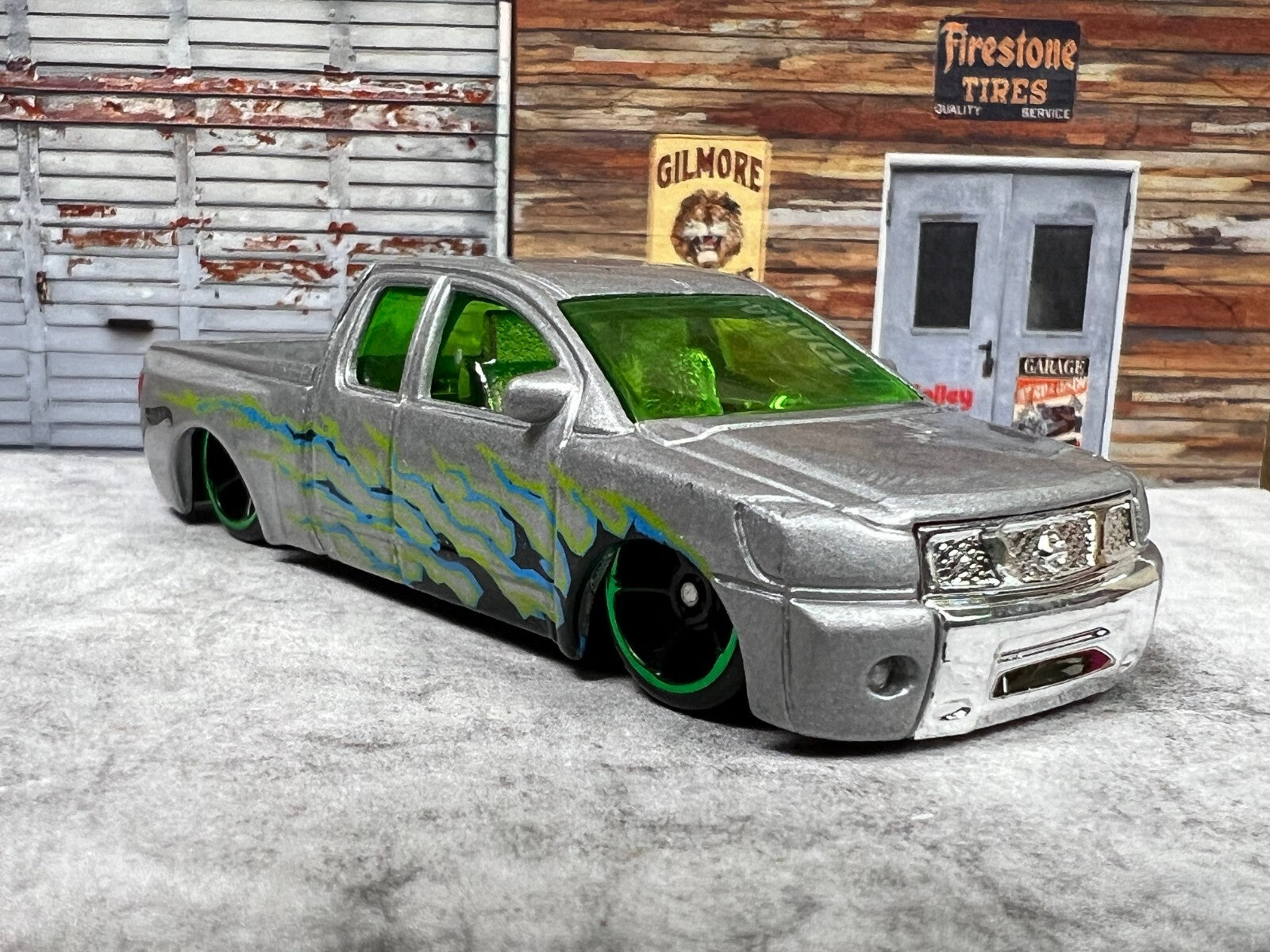 🔥🔥🔥Hot Wheels Nissan Titan Silver Pick-up Truck Lowrider C18🔥🔥🔥