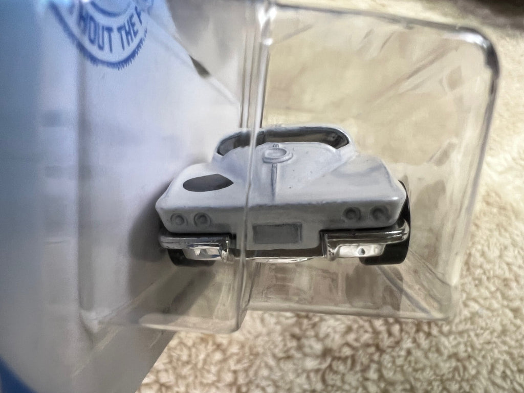 🇺🇸Hot Wheels '64 Corvette Sting Ray White HW Race Day 2/10 10/250 HW18🇺🇸