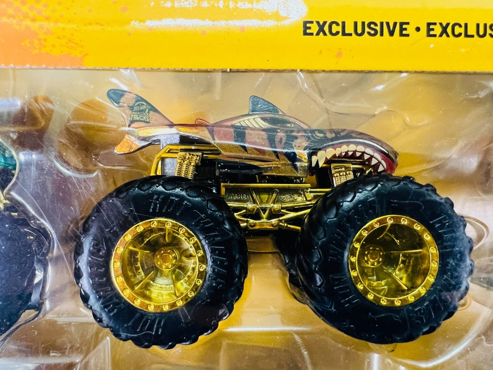 🔥Hot Wheels Monster Trucks 50 Bigfoot Trophy Champions Rare Exclusive GOLD Set