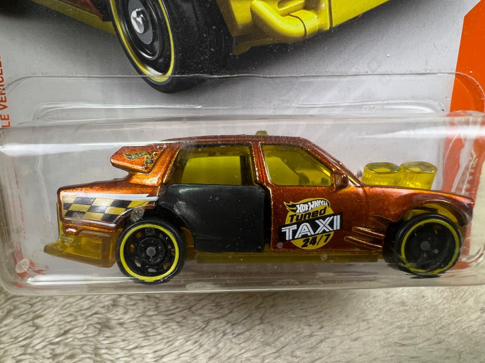 🔥🔥🔥🔥Hot Wheels ID CHASE Time Attaxi 1:64 Scale  Die-cast Car HW15🔥🔥🔥🔥