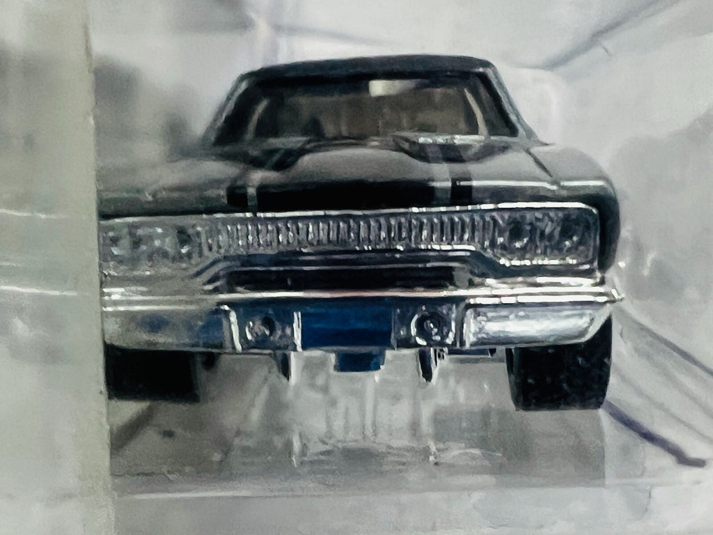 🔥🔥🔥Hot Wheels Motor City Classics ‘70 Plymouth Road Runner H33🔥🔥🔥