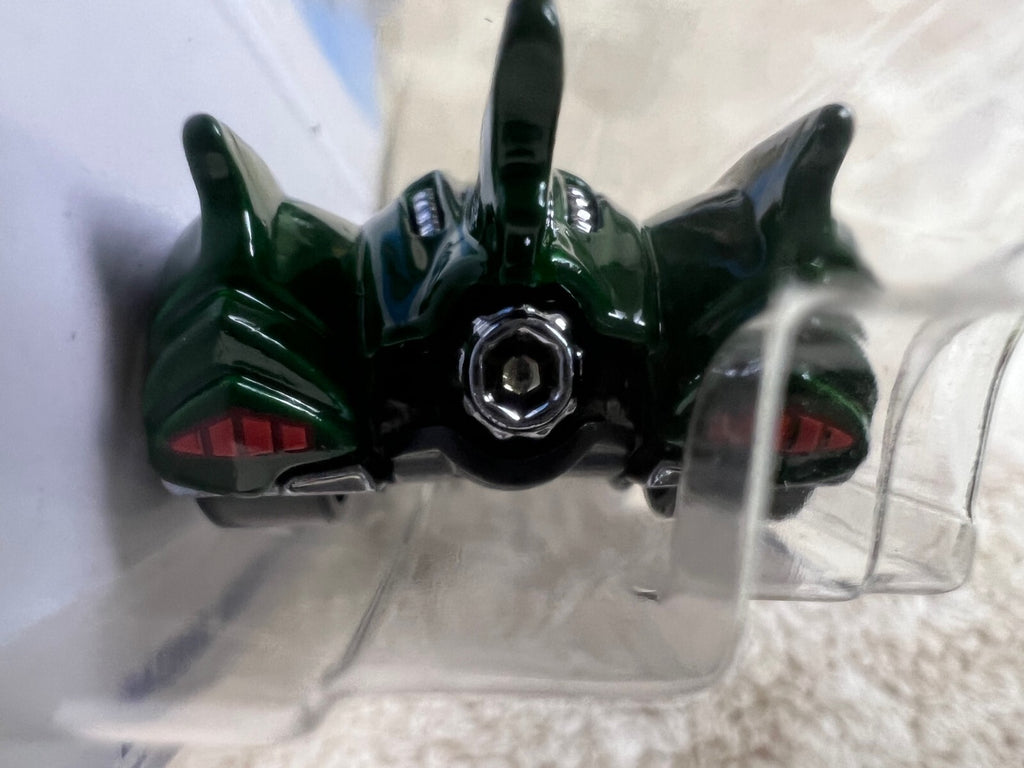 🦇🦇🦇🦇Hot Wheels Arkham Asylum Batmobile Green HW18🦇🦇🦇🦇
