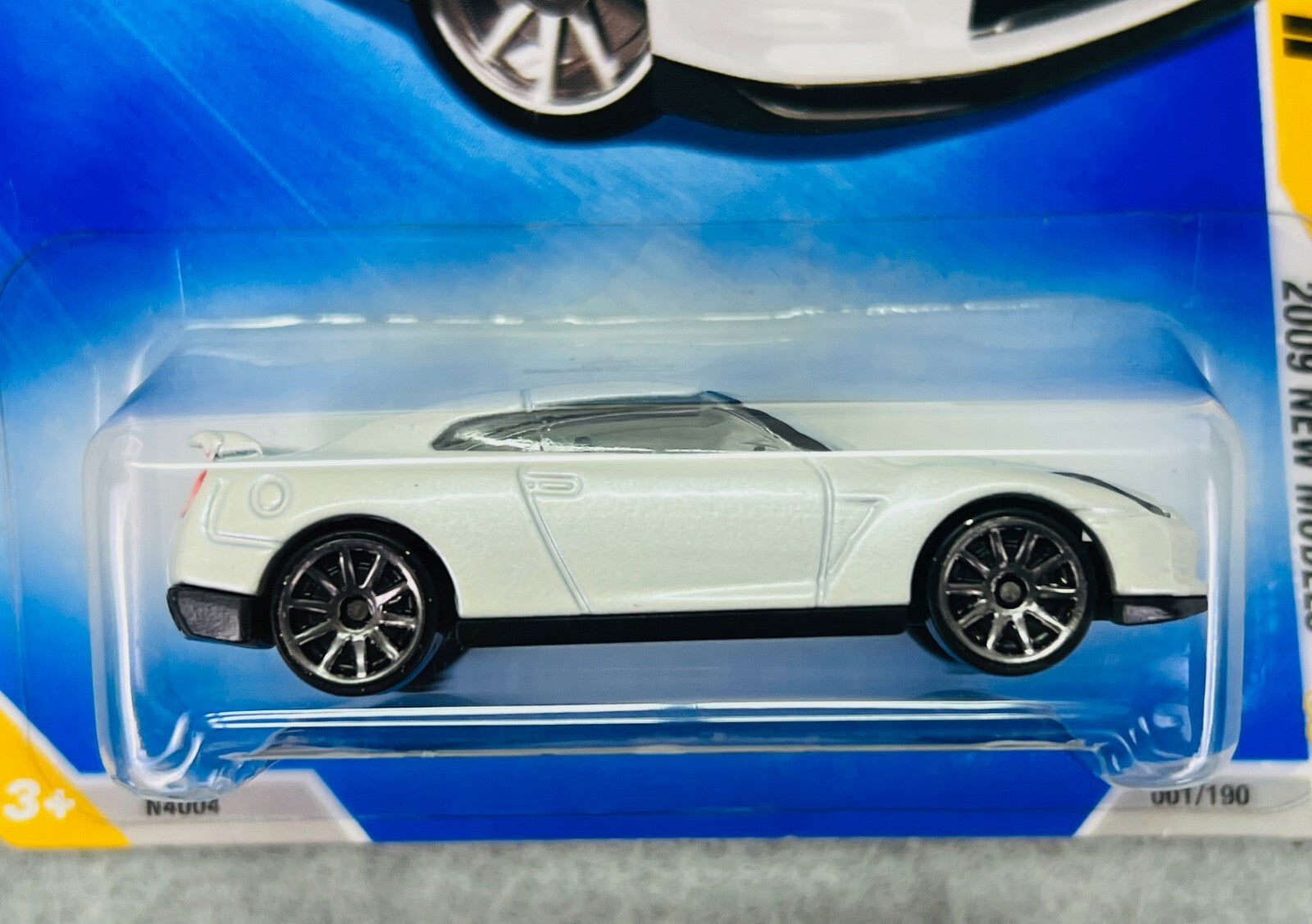 🎌🎌🎌Hot Wheels 2009 New Models 2009 Nissan GT-R in White H31🎌🎌🎌