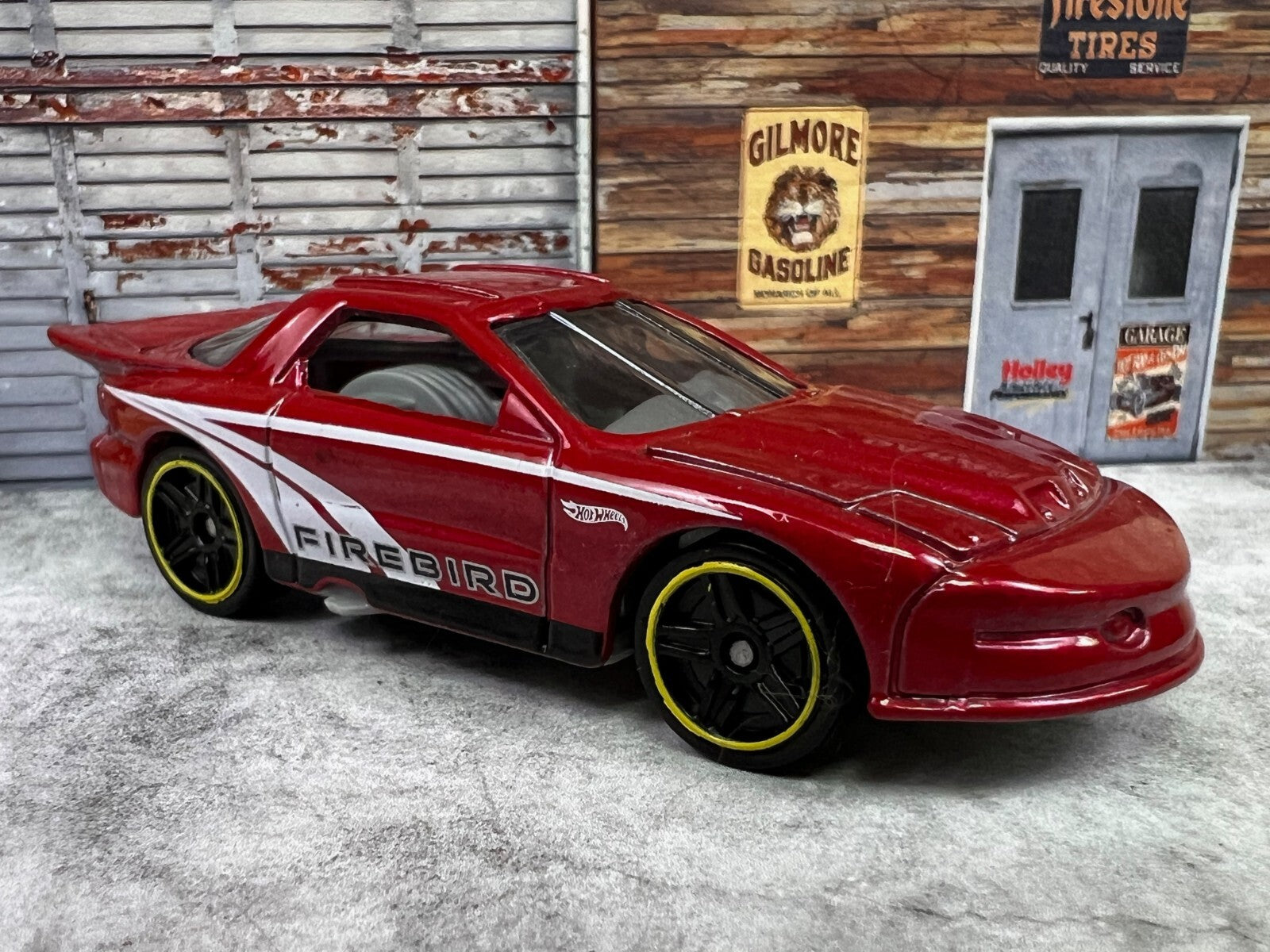 🔥🔥🔥🔥Hot Wheels Muscle Mania Pontiac Firebird Dark Red C11🔥🔥🔥🔥
