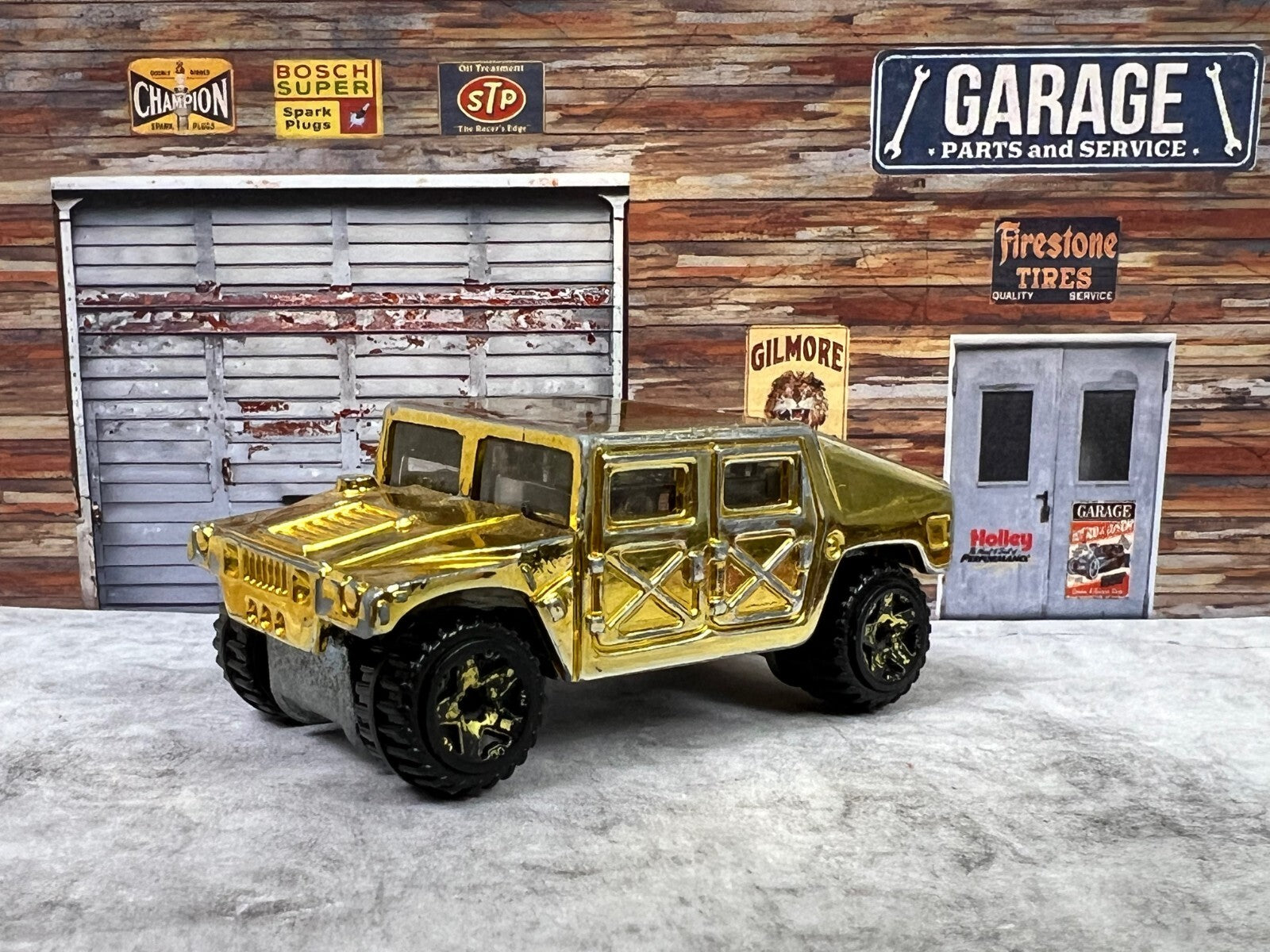 🇺🇸🇺🇸🇺🇸🇺🇸Hot Wheels AM General Corp Gold Hummer C14🇺🇸🇺🇸🇺🇸🇺🇸