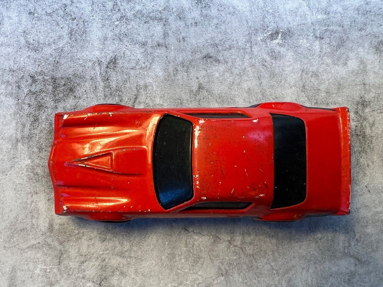 🇺🇸🇺🇸 Hot Wheels Camaro Z-28 Red The Hot Ones Gold Hubs C5🇺🇸🇺🇸