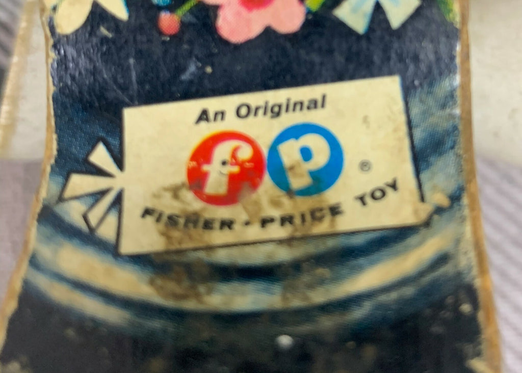 EARLY 1960s FISHER PRICE SUZI SEAL--MODERATE WEAR--