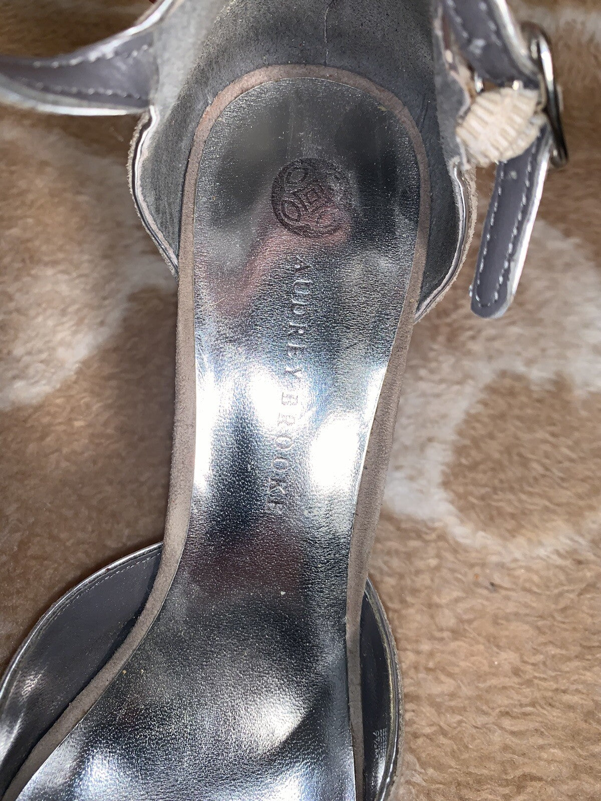 $100 AUDREY BROOKE Iliana Pleated Heels ~ Gray Suede Size 8