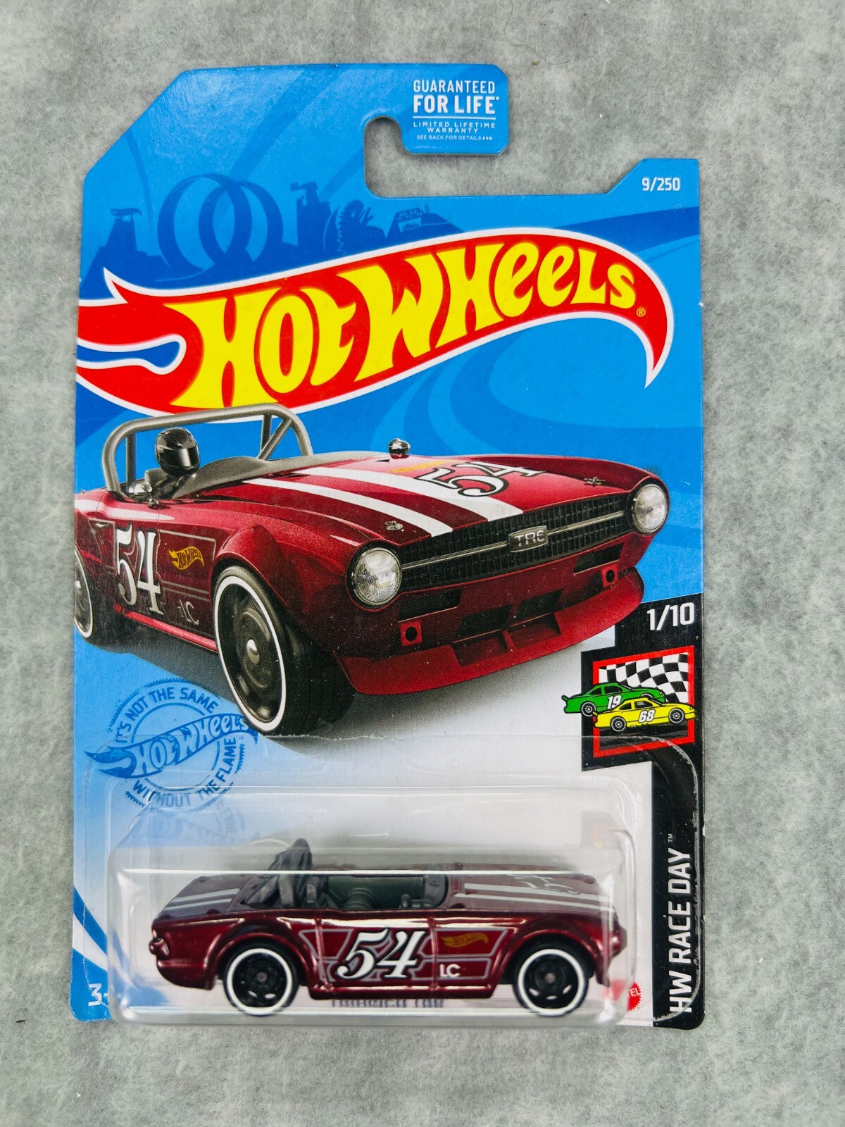 🇬🇧🇬🇧🇬🇧Hotwheels HW Race Day Triumph TR6 H24🇬🇧🇬🇧🇬🇧