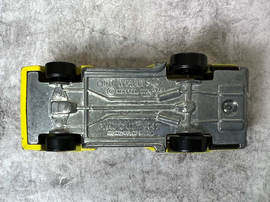 🔥🔥🔥🔥Vintage Hot Wheels Flat Out 442 Yellow C15🔥🔥🔥🔥