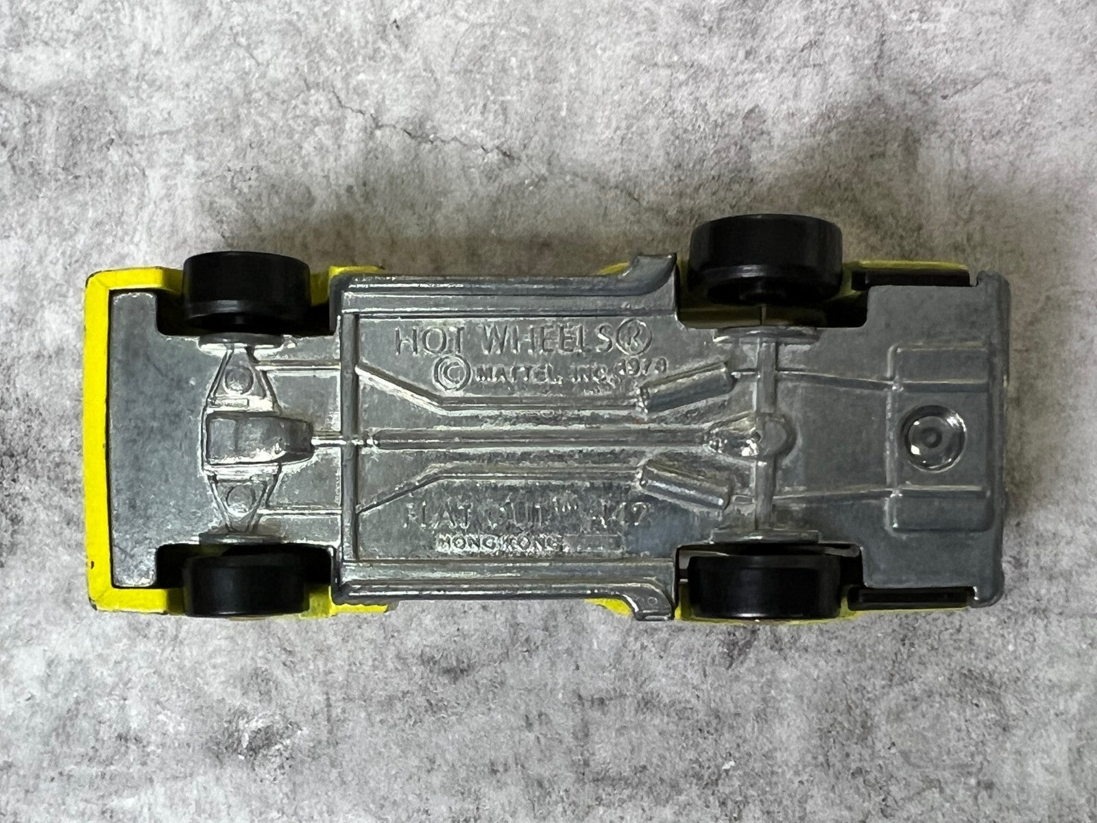 🔥🔥🔥🔥Vintage Hot Wheels Flat Out 442 Yellow C15🔥🔥🔥🔥