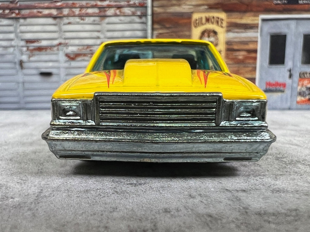 🔥🔥🔥Hot Wheels The Hot Ones '80 Chevrolet El Camino Chase Yellow 🔥🔥🔥