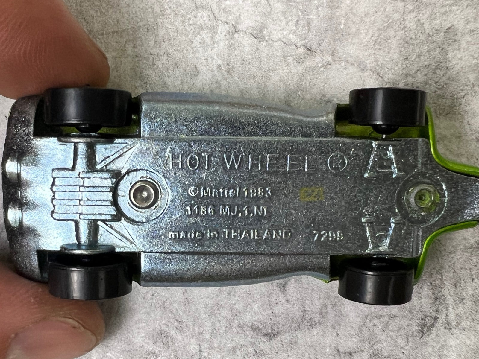 🔥🔥🔥Hot Wheels The Hot Ones Speed Seeker Chase Green 🔥🔥🔥