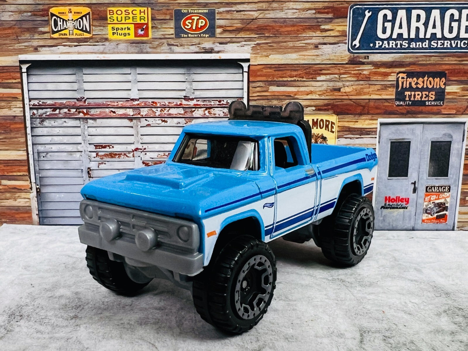 🇺🇸🇺🇸Hot Wheels '70 Dodge Power Wagon Blue HW Hot Trucks C16🇺🇸🇺🇸