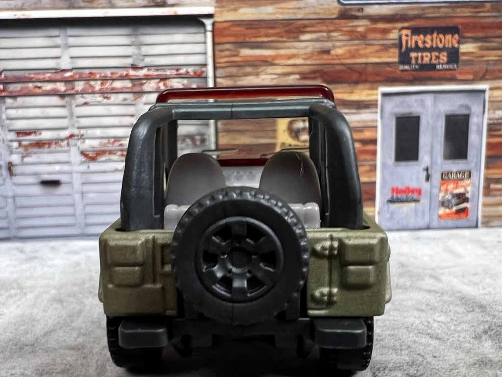 🦖🦖🦖Matchbox Jeep Wrangler Jurassic Park World C13🦖🦖🦖