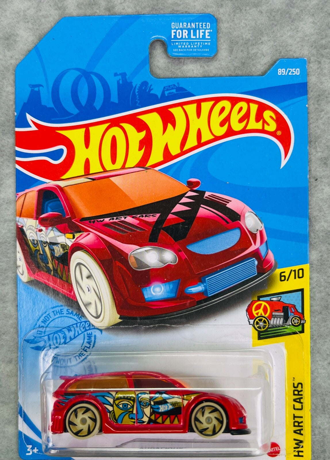 🔥🔥🔥Hotwheels Audacious HW Art Cars Red H25🔥🔥🔥