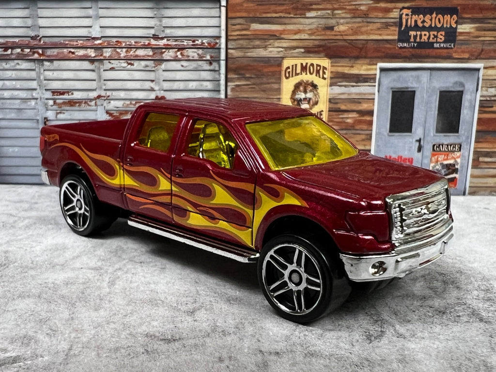 🔥🔥🔥Hot Wheels 2009 Ford F-150 Red w/ Flames Pickup Truck C17🔥🔥🔥