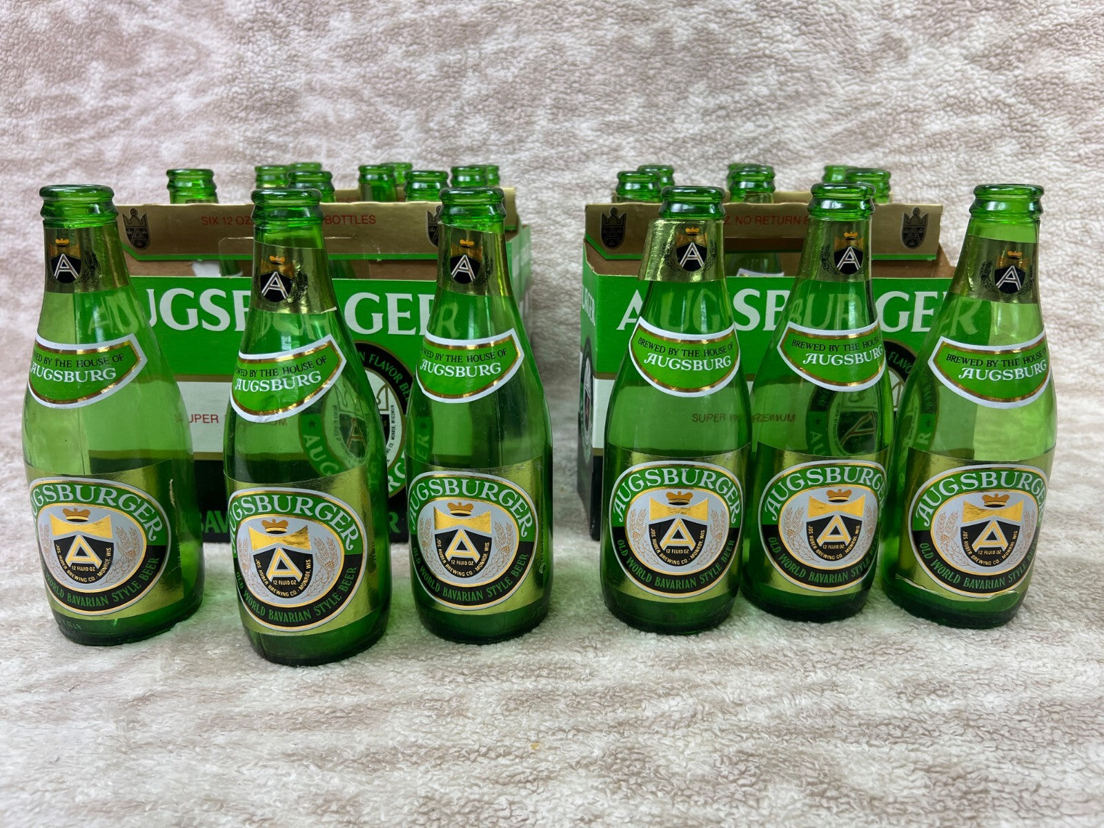 🍺🍺🍺Vintage  Augsburger  Beer Bottles 24 w/Box Pack EMPTY🍺🍺🍺